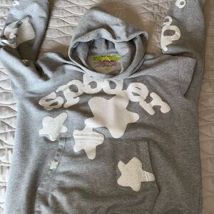 Grey Sp5 hoodie with stars size S